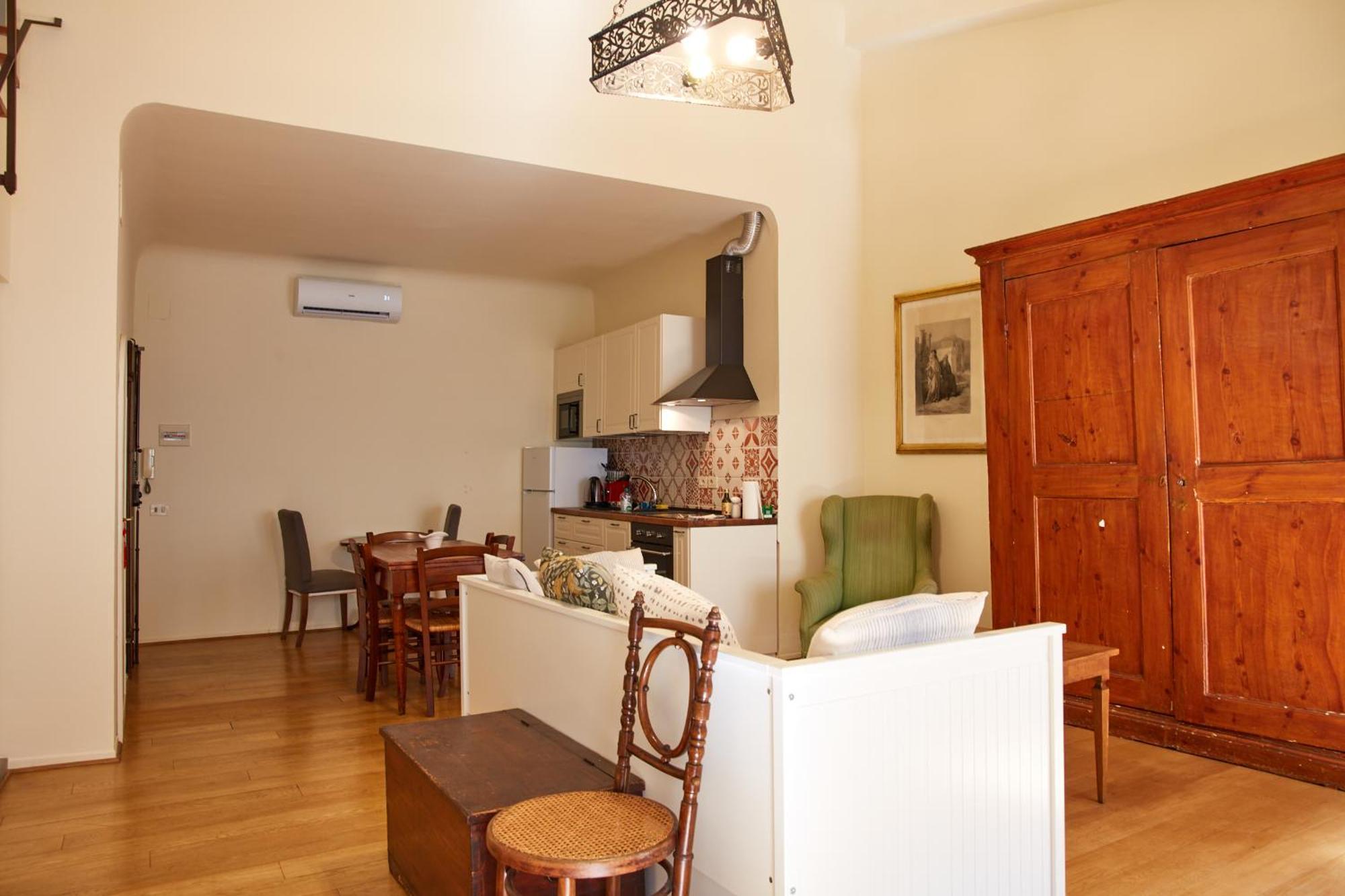 In Via Ginori In A Historical Palazzo With Elevator Apartment Florenz